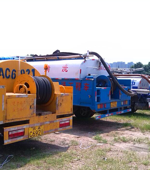 高壓清洗、吸污設備車 高壓清洗、吸污設備車